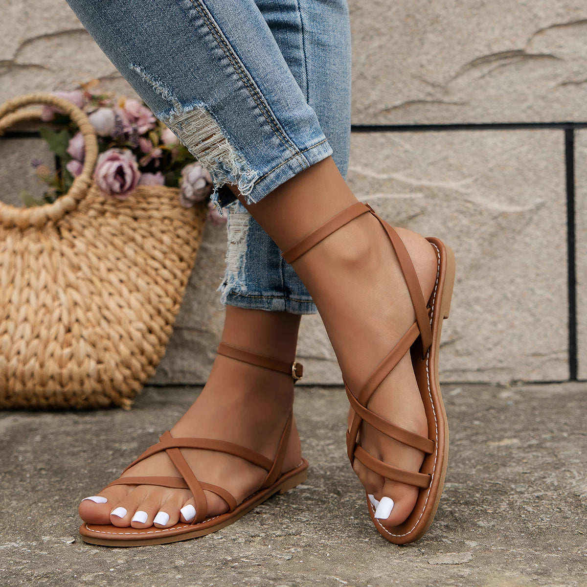Mona | Sandaler med Krydsede Remme – Chic Sommerlook