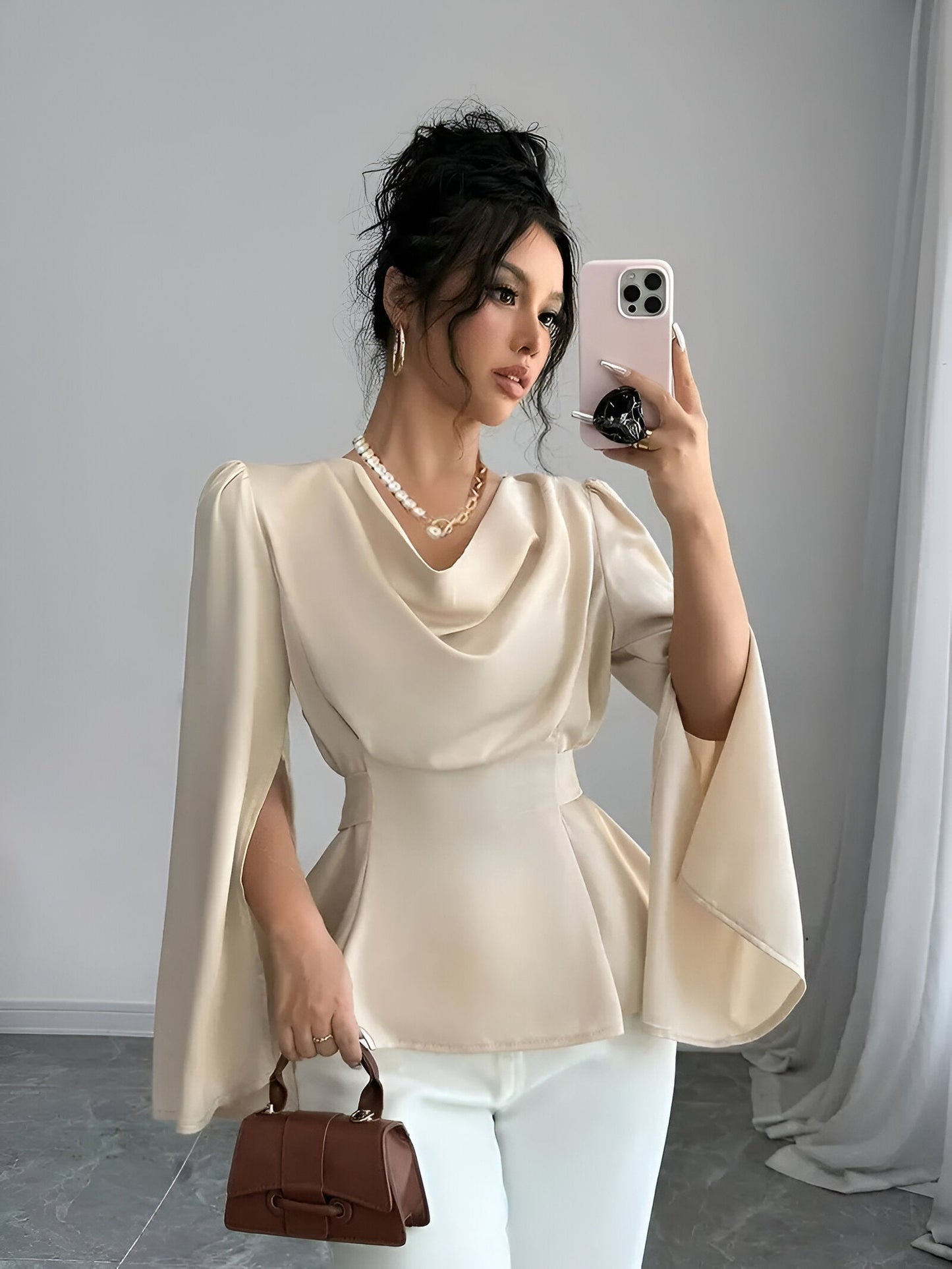 Lou | Elegante Bluse mit geschlitzten Ärmeln