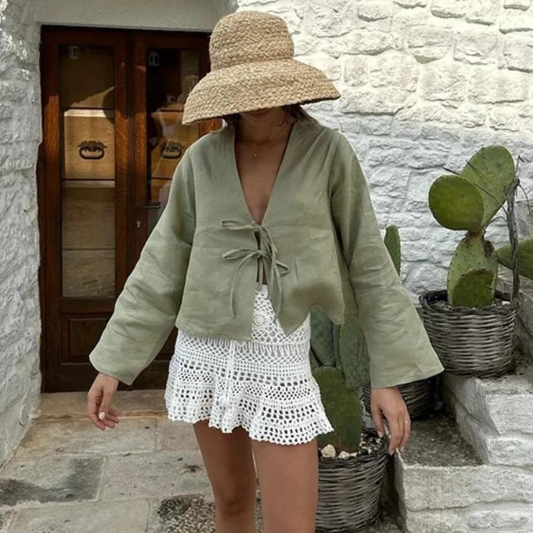 Ginia | Groene Blouse Geknoopt – Ontspannen en Verfijnd
