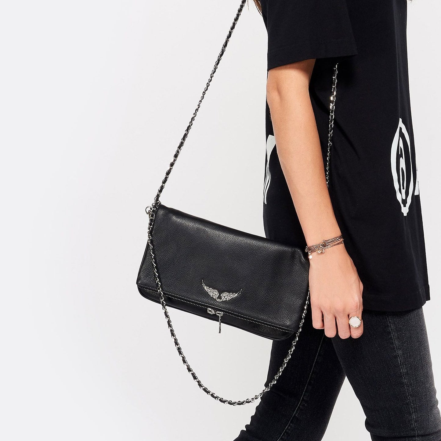 Solange | Elegantý obal – Trendový reťazec a ideálny formát 