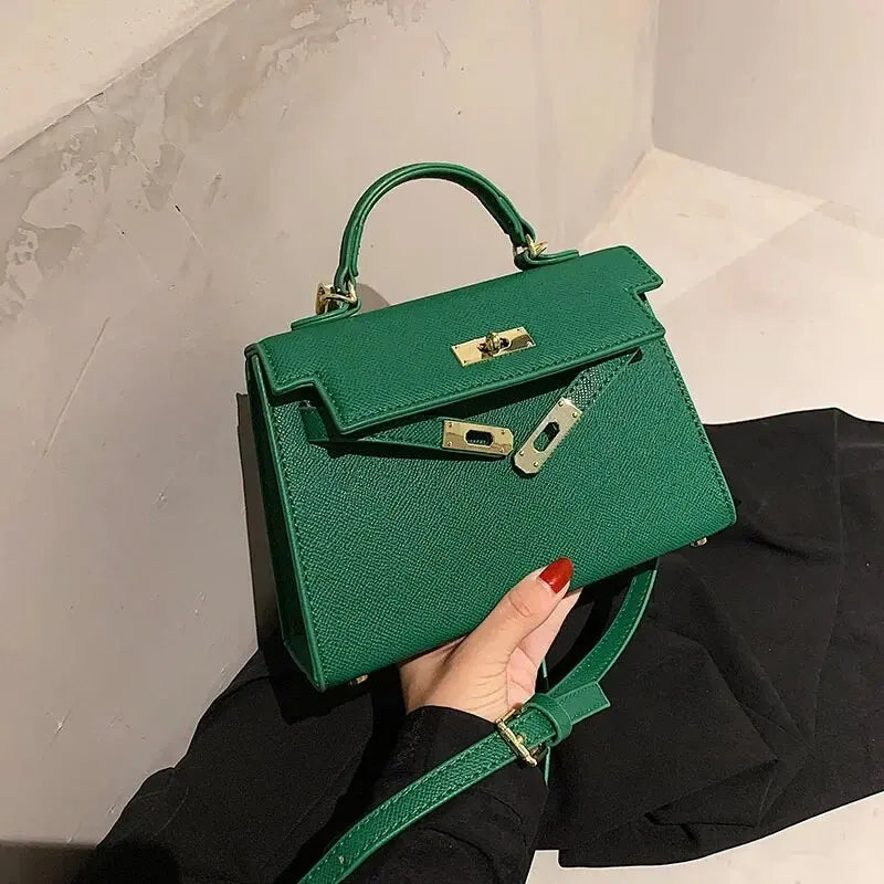 Eliza | Borsa a Spalla – Eleganza Sobria e Formato Pratico 