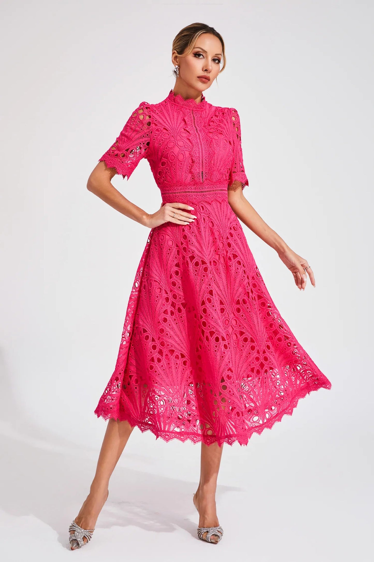 Nadine | Abito Midi – Fascino Chic E Tocchi Raffinati 