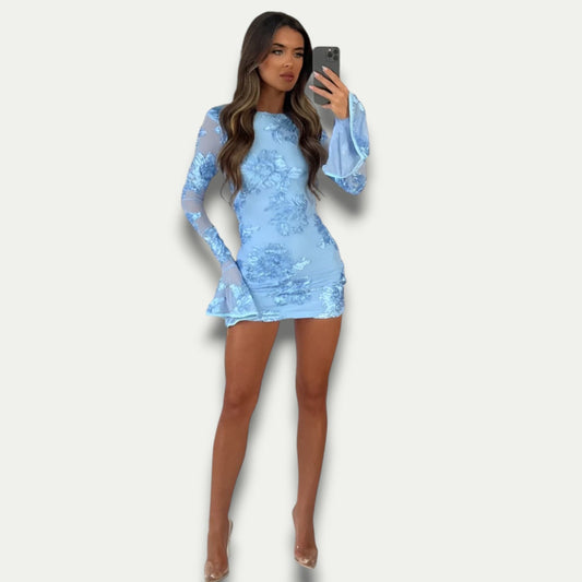 Amaya | Vestido Midi Elegante – Espalda Desnuda y Detalles Bordados 