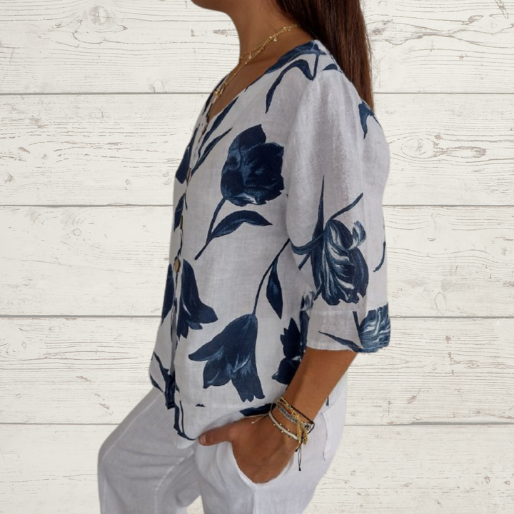 Jeanne | Blusa Floral Elegante – Botonadura Central y Mangas Cortas 